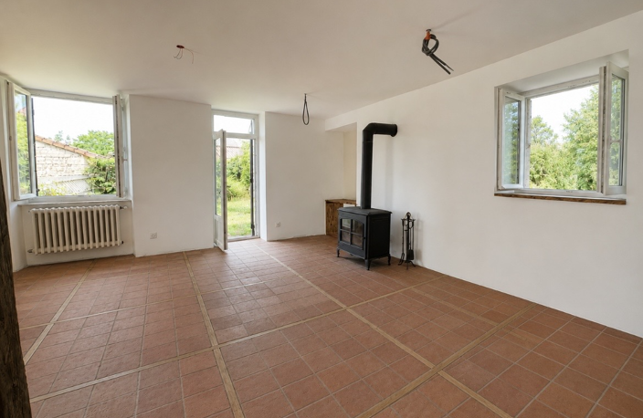 Maison de caractère rénovée avec vue sur le château de Chitr — photo 5