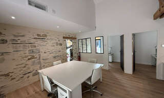 Bureau  86 m² à louer à Angers (49000)