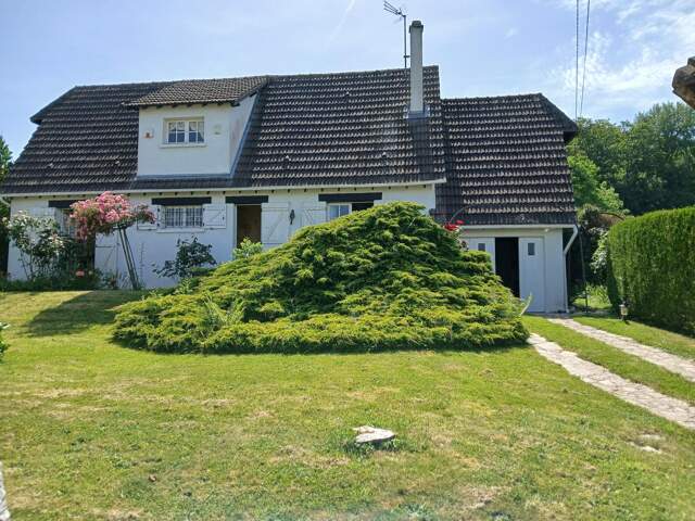 La chapelle longueville, dans un environnement calme,  maison avec garage — photo du bien