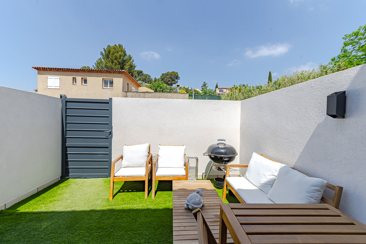 Villa / Maison  T4 à vendre Marseille 11eme 13011