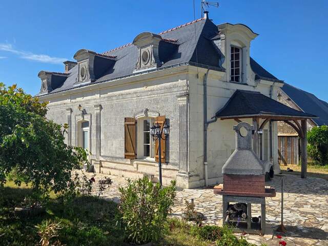 Superbe maison ancienne avec dépendances — photo du bien