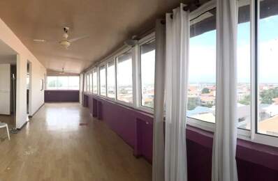 CAYENNE CENTRE-VILLE : APPARTEMENT DE 150 M² HABITABLES SITUÉ AU DERNIER ÉTAGE DE LA RÉSIDENCE AVEC UNE VUE EXCEPTIONNELLE ! — photo du bien