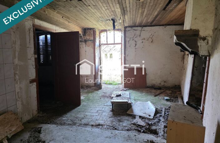 Bâtisse en pierre à rénover au calme — photo 5