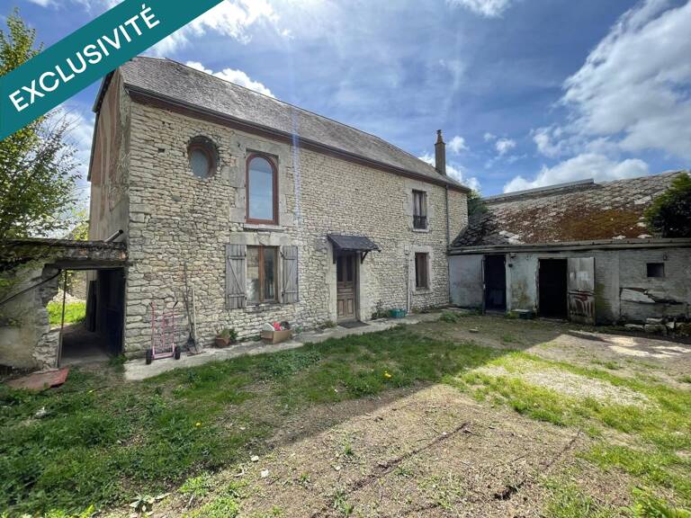 Maison en pierre de 127m² , dépendances — photo 1