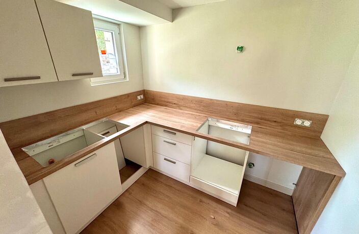 RDJ privatif plain pied ! Refait à neuf, 3 logements — photo 4