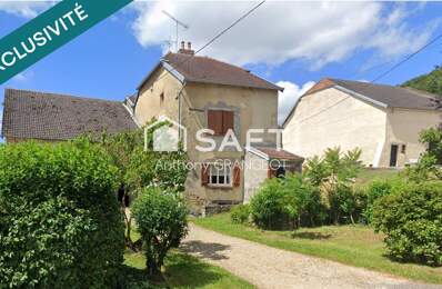 MAISON DE VILLAGE AVEC GARAGE ET JARDIN — photo du bien
