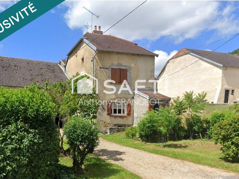MAISON DE VILLAGE AVEC GARAGE ET JARDIN — photo 1