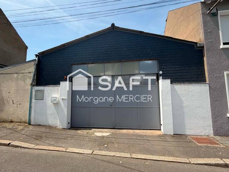 Local garage — photo 1
