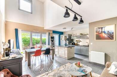 Maison 5 pièces 290000 €