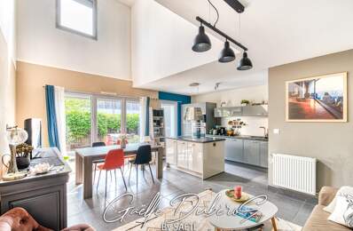 Charmante maison avec garage et place de parking privée — photo du bien