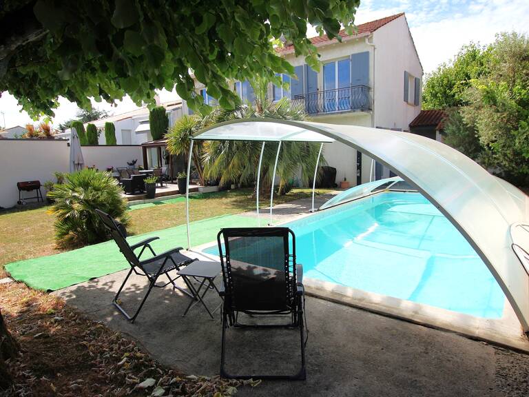 Maison 4 chambres – Piscine chauffée – Jardin de 615 m² — photo 1