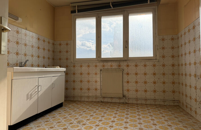 GRENOBLE, G.RIVET, 5P + C — photo 3
