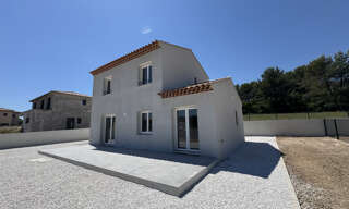 Maison 5 Pièces 100 m² à louer à La Crau (83260)
