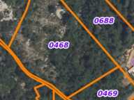 TERRAIN DE 6 150 M² DONT PARTIE CONSTRUCTIBLE — photo 2