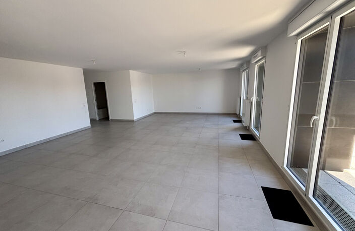 Appartement à acheter à Ste Geneviève des Bois avec FLOR'IMM — photo 4