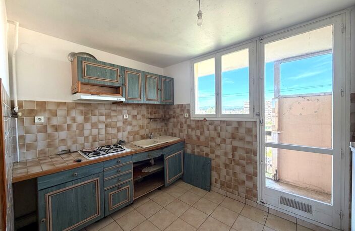 Vente appartement 3 pièces 64 m² Marseille 10 (13010) — photo 4