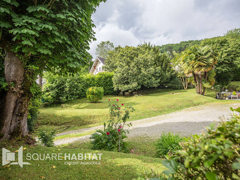T2 à fort potentiel avec jardin -Proche Centre & Thermes — photo 1