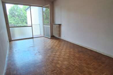 Appartement 4 pièces 700 €