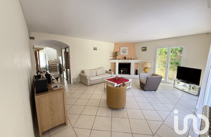 Vente Maison traditionnelle 8 pièces — photo 2