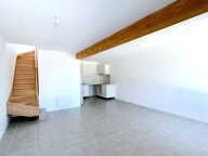A LOUER MAISON DE TYPE 3 AVEC EXTERIEUR - SECTEUR PUGNAC — photo 2