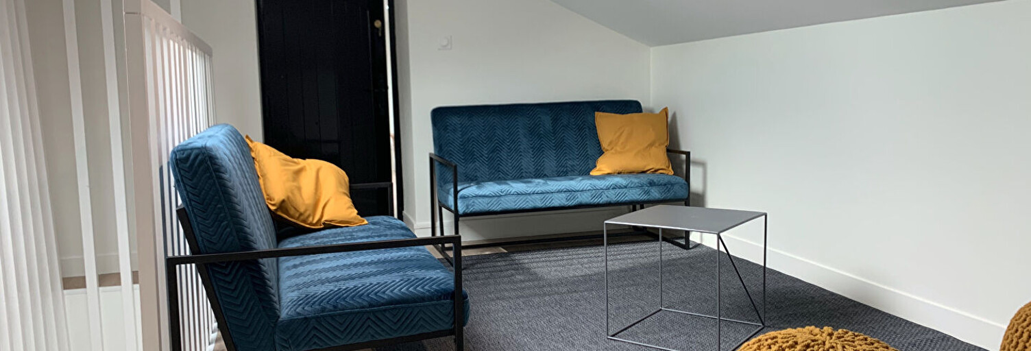 Appartement 8 Pièces 154 m² à louer à Lyon 8 (69008)