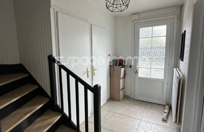 Maison mitoyenne par le garage - 3 chambres - 89.16 m2 - 326m² de terrain  - MALAUNAY — photo 3