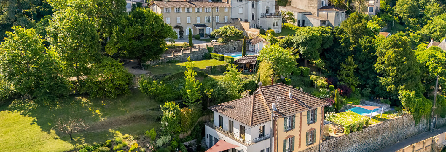 Maison 7 Pièces 238 m² à vendre à Vienne (38200)