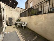 Maison familiale avec garage, caves et beaux volumes — photo 2