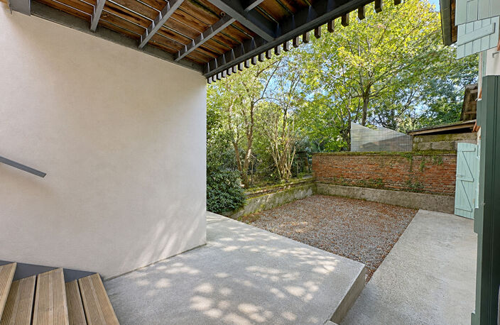 TOULOUSE - SAINT MICHEL Superbe immeuble de rapport avec jardin . — photo 3