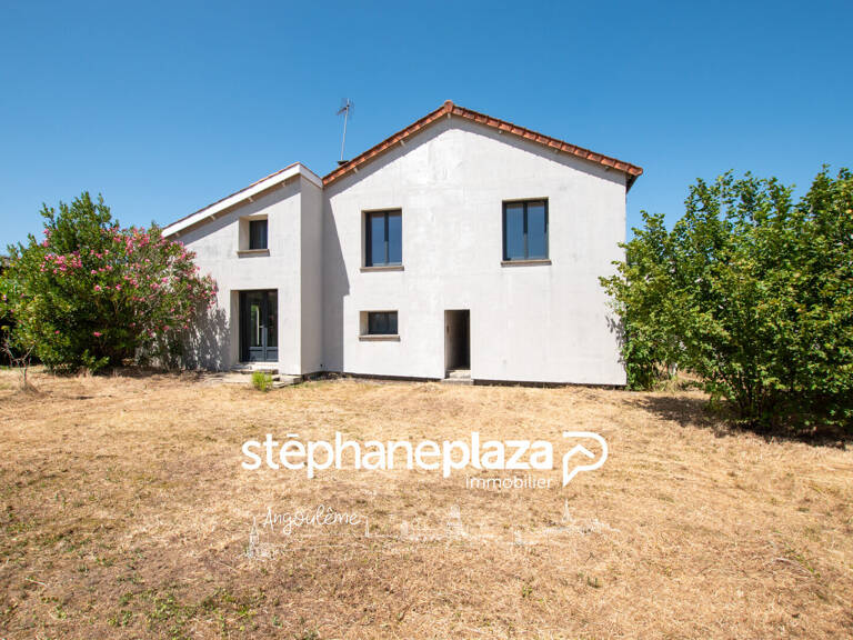Maison Angouleme 7 pièce(s) 120 m² quartier Saint Cybard — photo 1