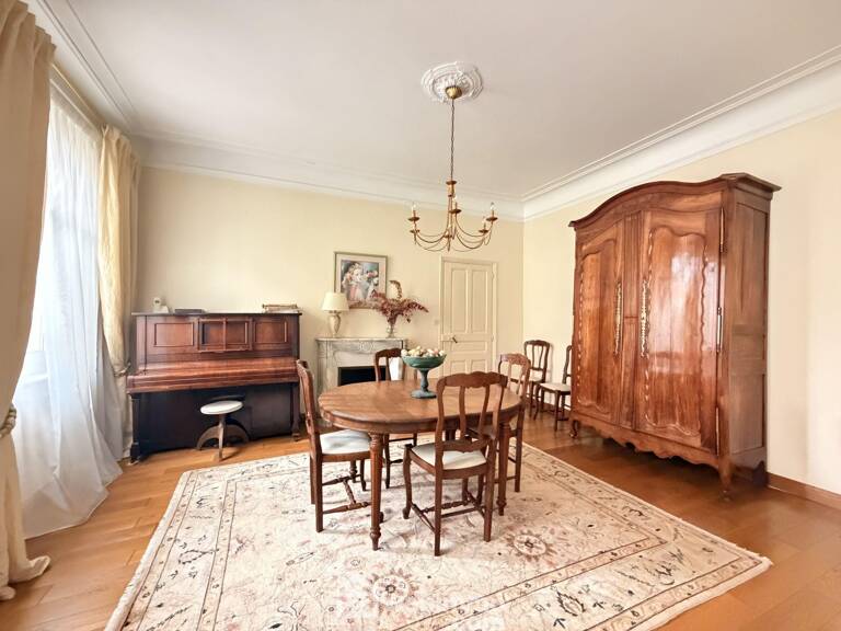 Maison - 170m² - Laon — photo 1