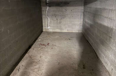 Garage  110 €