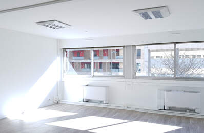 Bureaux - 77m2 - Joliette - 13002 - Bd Robert Schuman - Villa d'Este — photo du bien