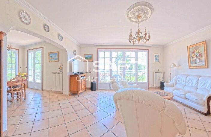Grande villa familiale 6 chambres vue dégagée — photo 2