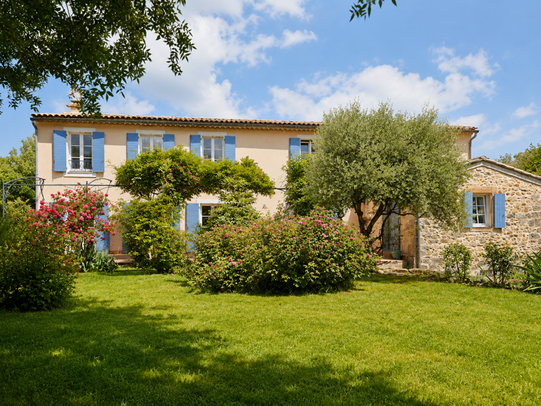 Exceptionnelle bastide protestante de caractère et son parc de plus de 8 000 m2 — photo 1