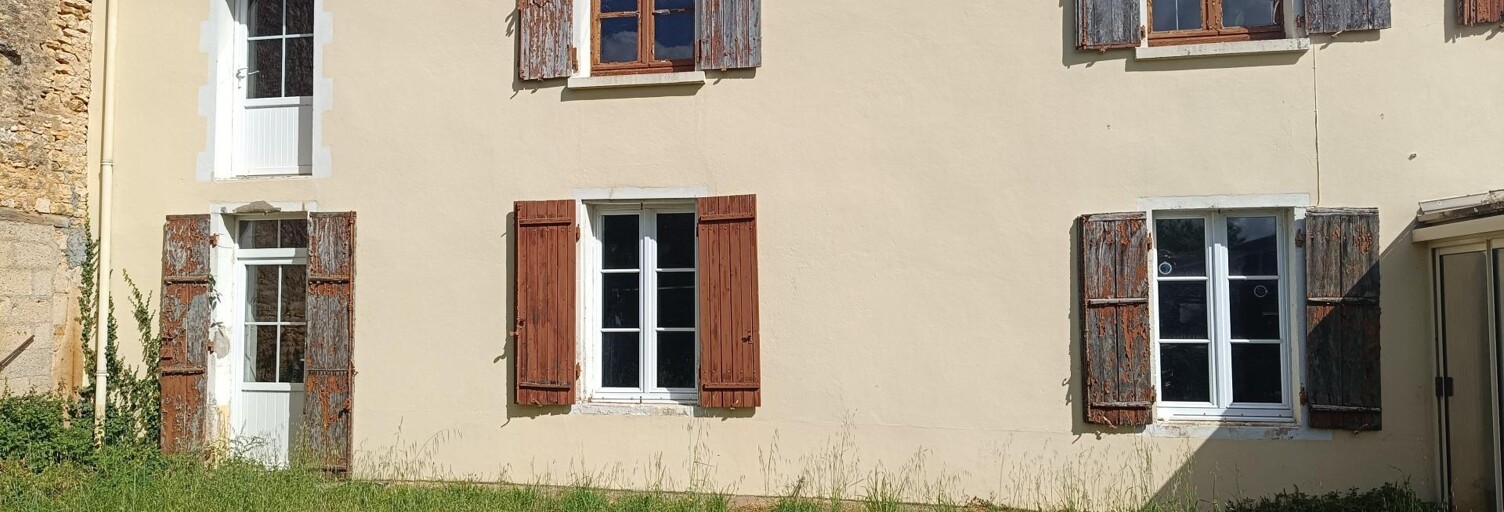 Maison 4 Pièces 153 m² à vendre à Ruffec (16700)