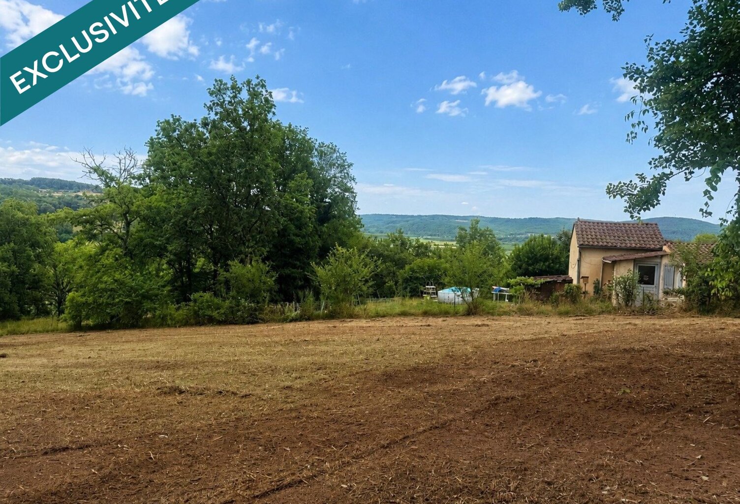 Beau terrain St Cyprien 7600 m² — photo 1