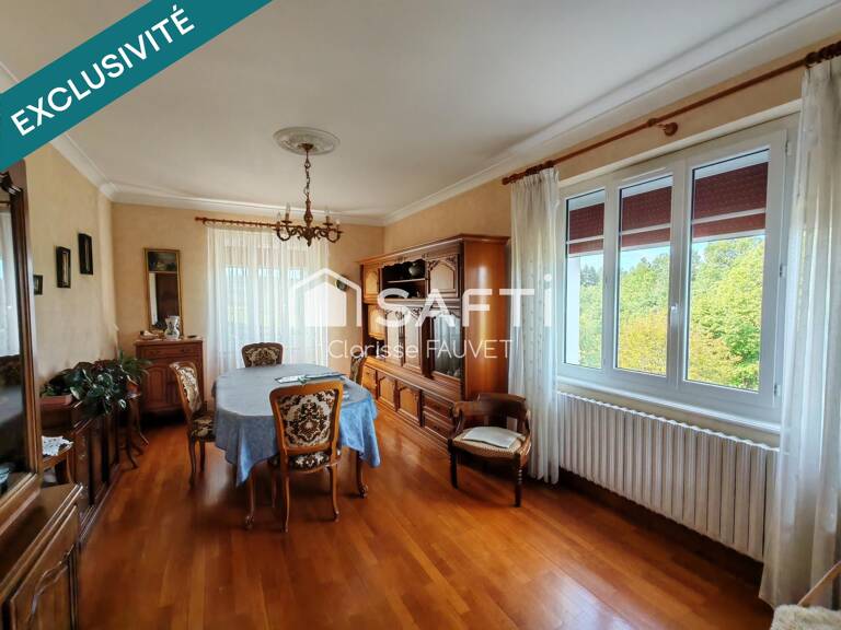 Maison soignée, en pierre, des années 1960 — photo 1