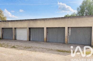 Garage  8000 €