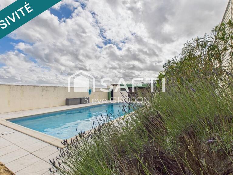 Maison de plain-pied avec piscine à Marans — photo 1