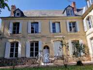 Hôtel particulier en plein cœur de bourg — photo 2