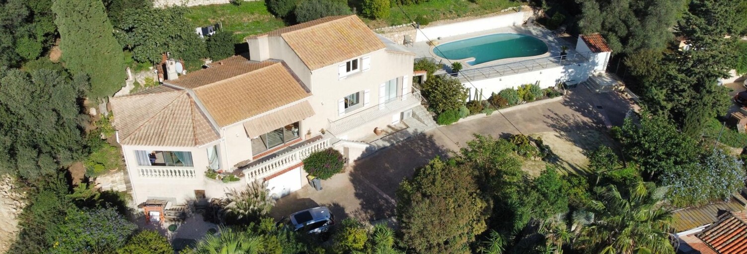 Maison 5 Pièces 172 m² à vendre à Ollioules (83190)