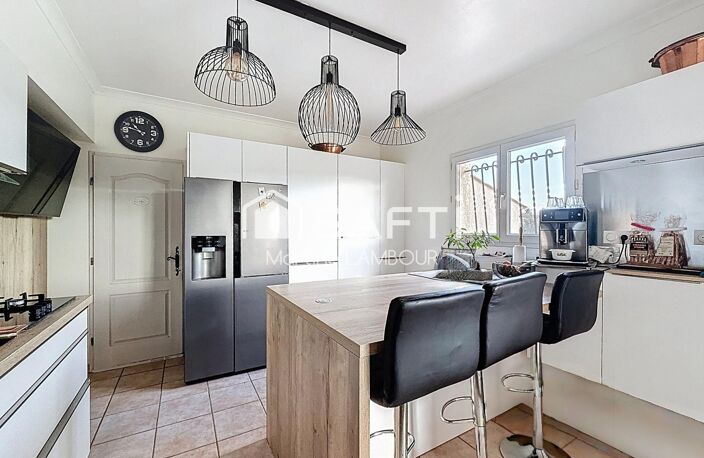 Maison T5 de plein-pied avec grand garage sur terrain plat 869 m² piscinable — photo 4