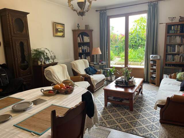 Maison familiale centre de Leuhan, — photo du bien