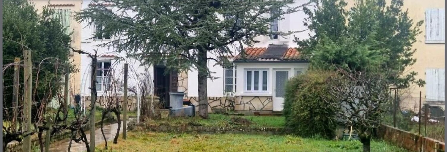 Maison 5 Pièces 119 m² à vendre à Genouillé (17430)