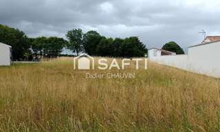 Terrain  1633 m² à vendre à Surgères (17700)