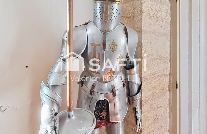 Château Historique à Lézignan-la-Cèbe — photo 5