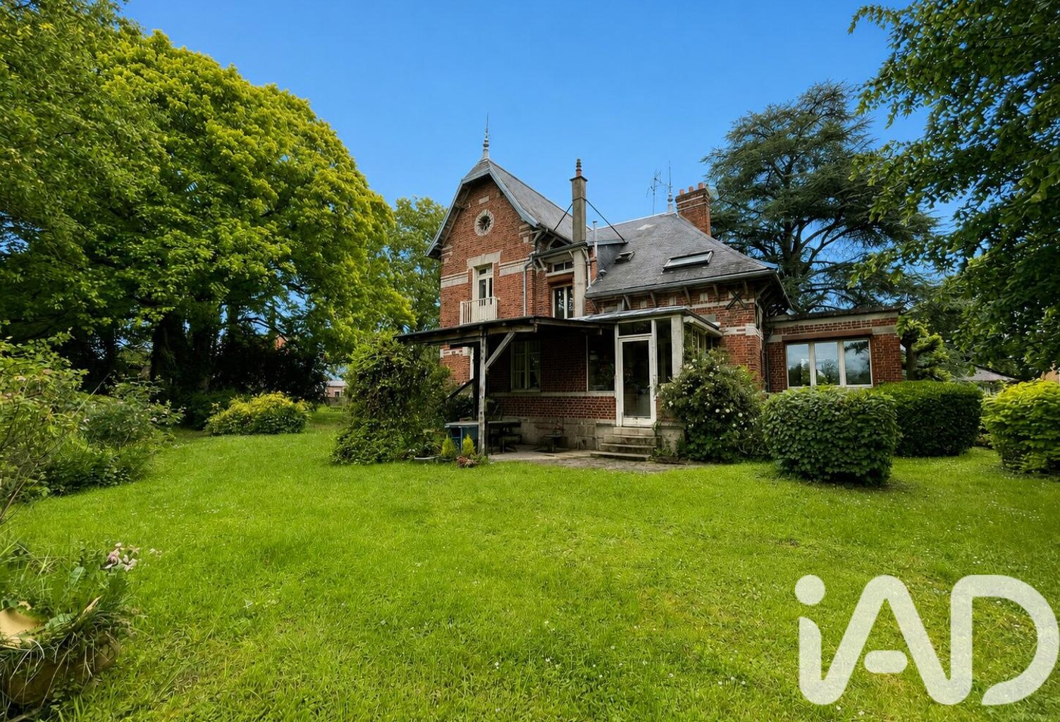 Vente Maison de campagne 9 pièces — photo 1