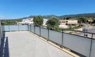Appartement 3 Pièces 71 m² à louer à Trets (13530)