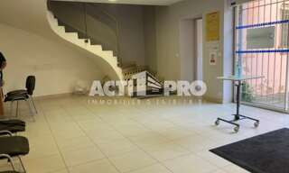 Commerce  340 m² à louer à Perpignan (66000)